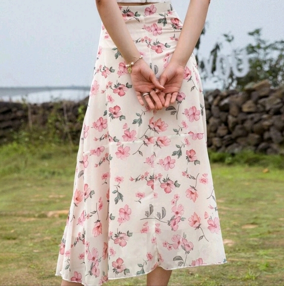 Floral Print High Waist Skirt - Picture 2 of 4